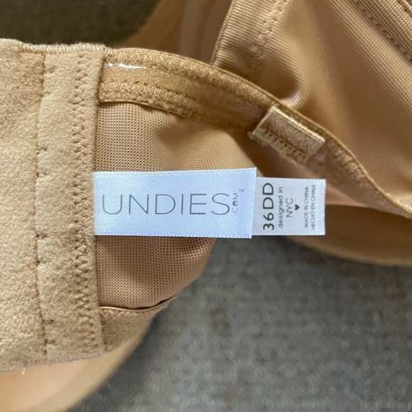 Undies.com Strapless Bra 36DD - Picture 4 of 6